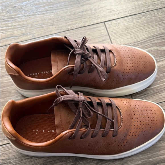 Perry Ellis Other - Perry Ellis Boys Cognac Brown Perforated Leather Sneakers